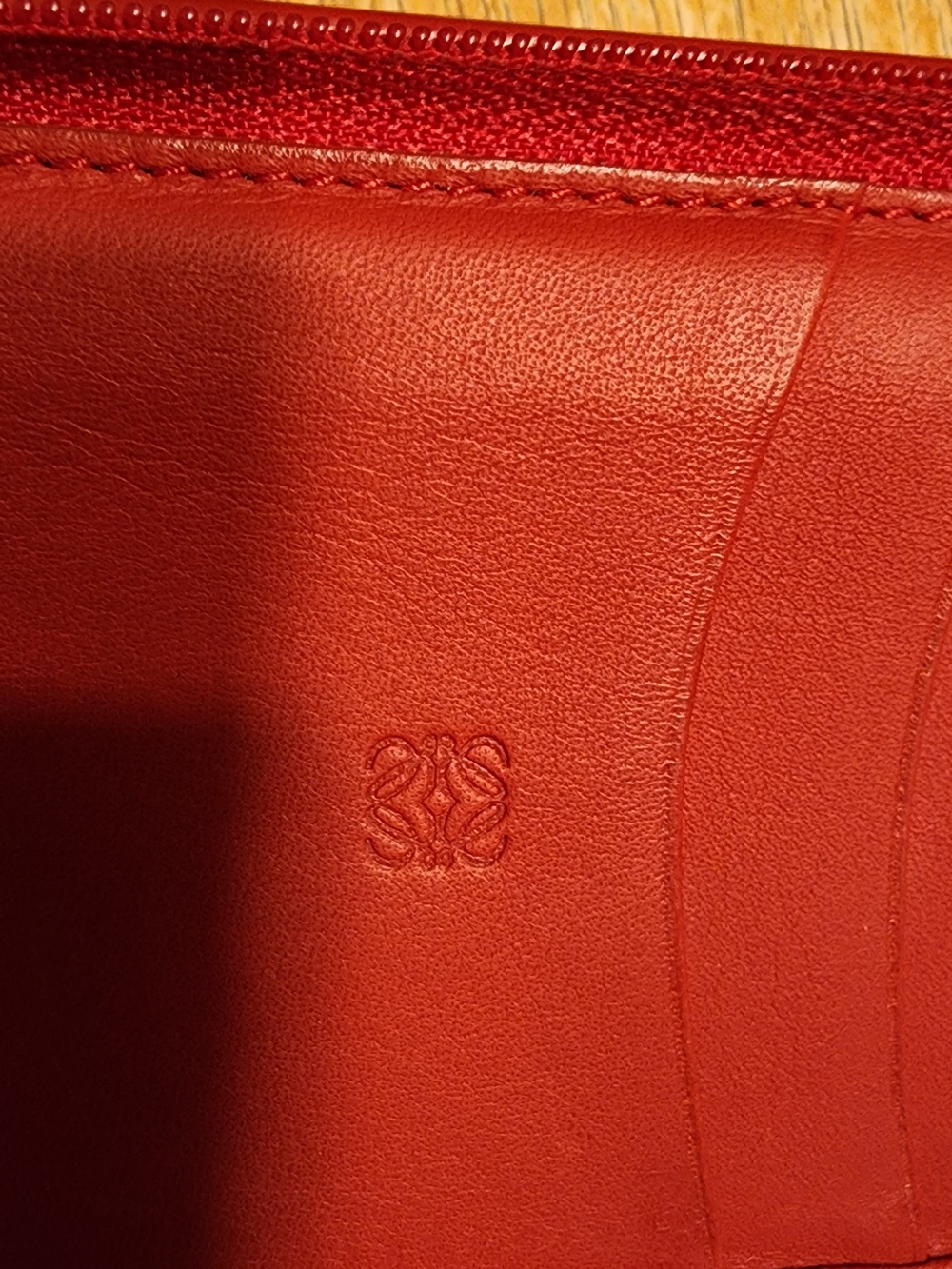 vintage Loewe red leather long wallet - Picture 11 of 16